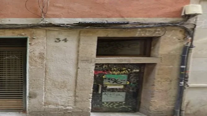 Piso en subasta sin posesión en Barcelona