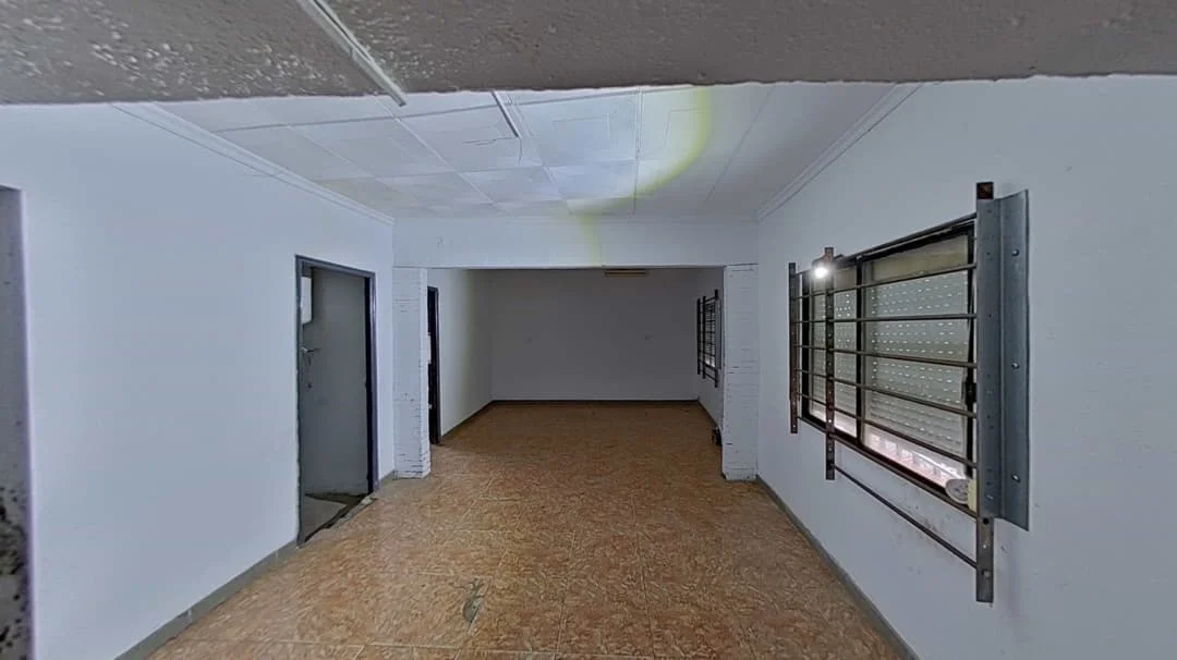 Townhouse in Barcelona, 132 m²