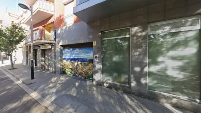 Piso en subasta en Barcelona, cuatro habitaciones