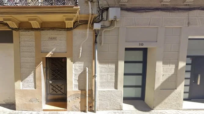 Piso alquilado de cuatro habitaciones en El Clot