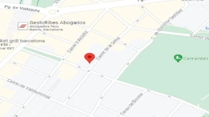Piso en subasta en Barcelona, cuatro habitaciones