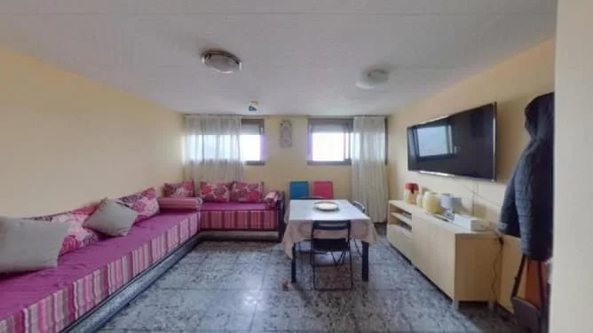 Tenanted Barcelona flat, 2 bedrooms