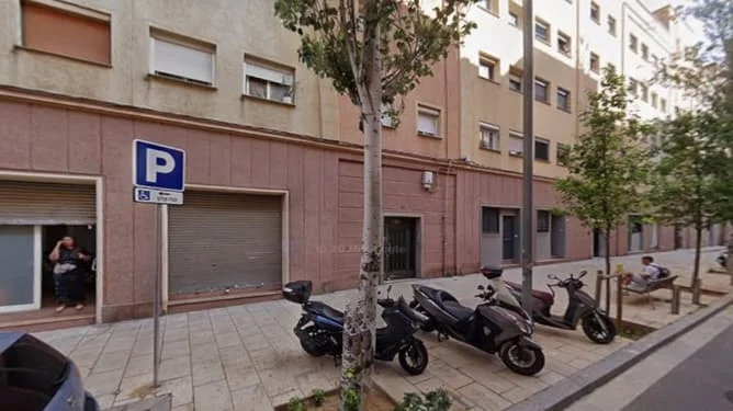 Tenanted Barcelona flat, 58 m²