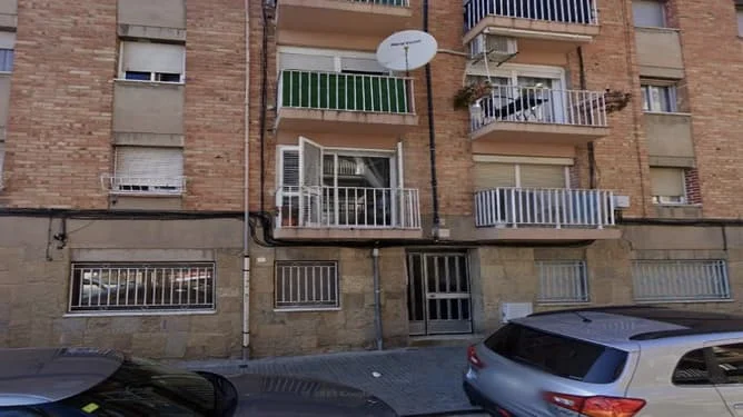 Rented Terrassa flat with three bedrooms