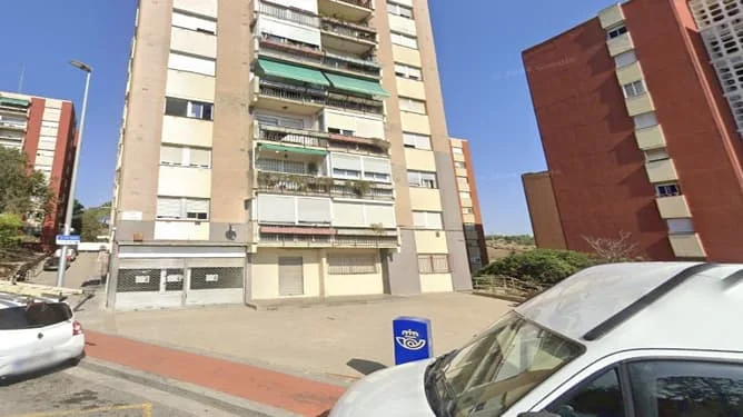 Rented Barcelona flat, 64 m²