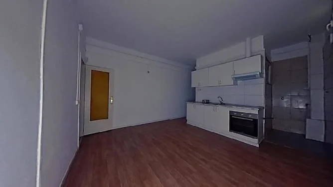 Piso en Barcelona con dos habitaciones