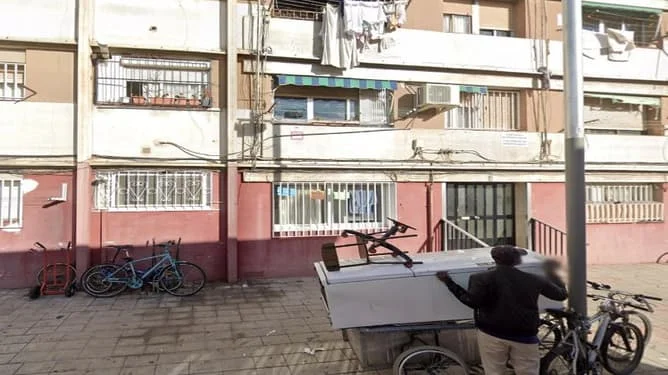 Rented two-bedroom flat in Barcelona