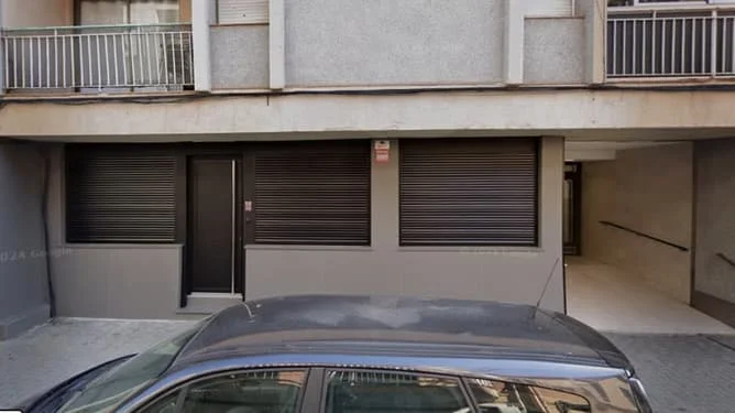 Piso alquilado de cuatro habitaciones en Canovelles