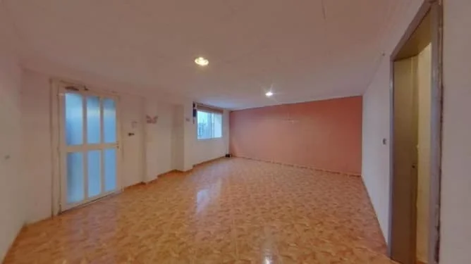 Piso céntrico en Canovelles, 72 m², 3 habitaciones