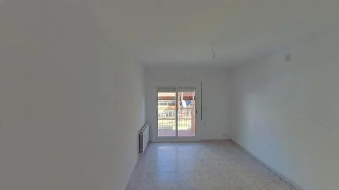 Piso céntrico en Lloret con tres habitaciones