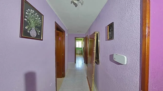 Piso en Madrid de 74 m² y cuatro dormitorios