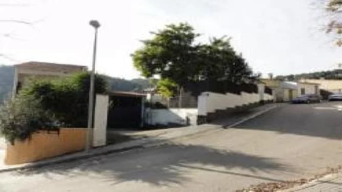 Urban plot in Piera, 414 m²
