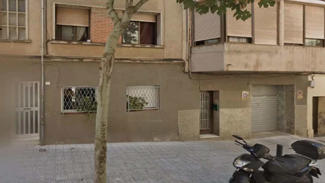 Tenanted flat with 3 bedrooms