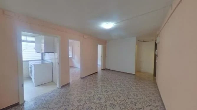 Occupied three-bedroom flat in L'Hospitalet