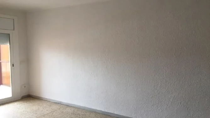 Piso alquilado de cuatro dormitorios en Girona