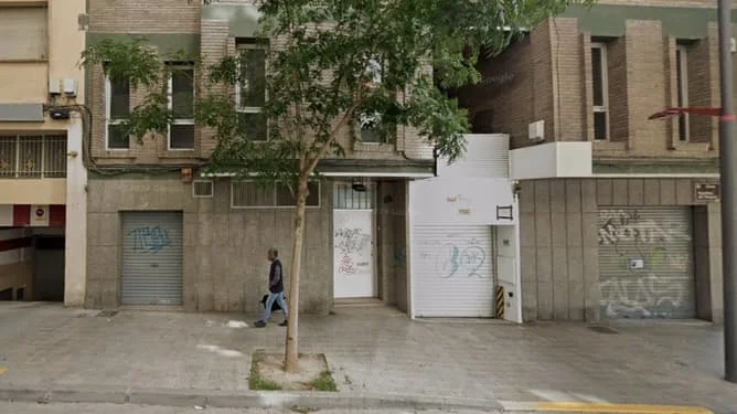 Piso céntrico en subasta en Lleida, 5 habitaciones