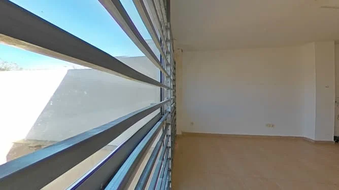 Central Sabadell flat, 62 m²