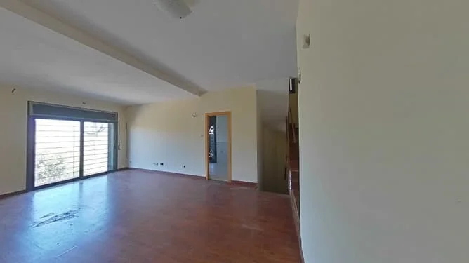 Adosado cerca del centro de Cervelló, 4 habitaciones