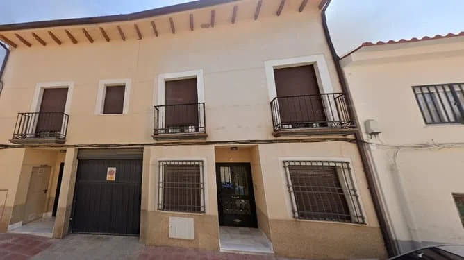 Garaje céntrico en Villarejo, 58 m²