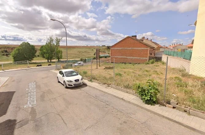 Parcela urbana cerca del centro de El Casar