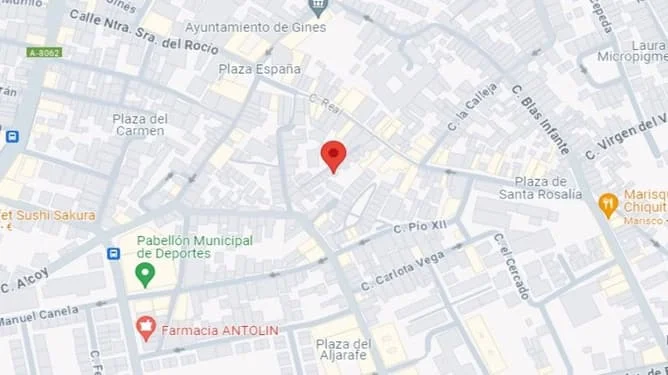 Central 26 m² garage in Gines