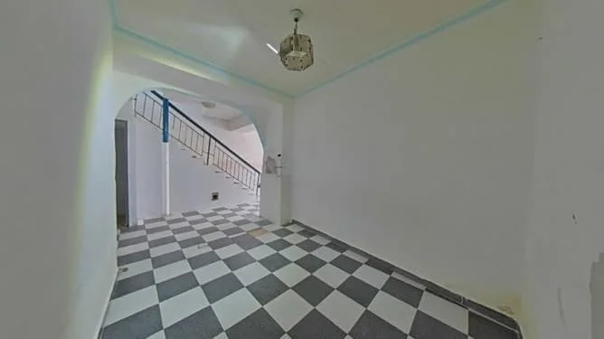 Adosado ocupado cerca del centro