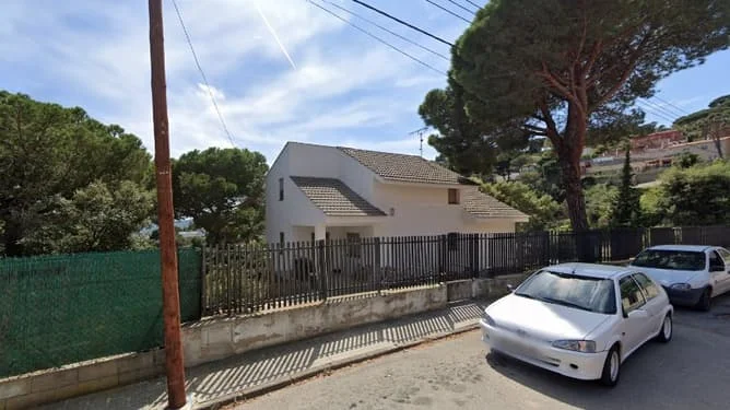 Piso en subasta sin posesión, 243 m²