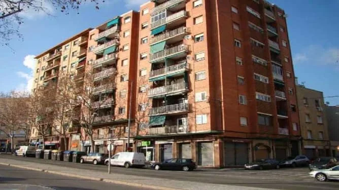 Basement property near Parc Catalunya