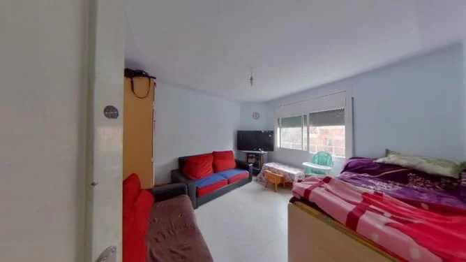 Piso alquilado de tres habitaciones en Mollet