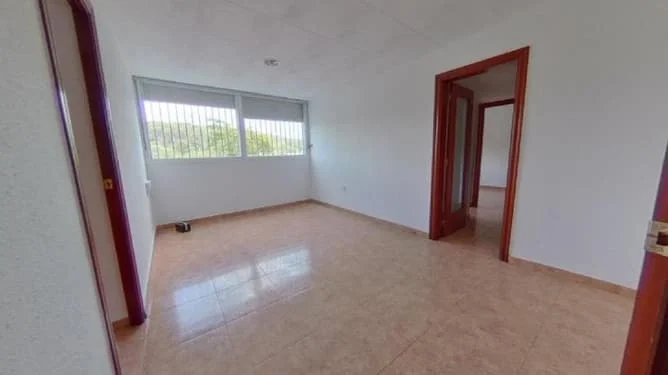 Piso ocupado en Rubí, 56 m² y tres habitaciones