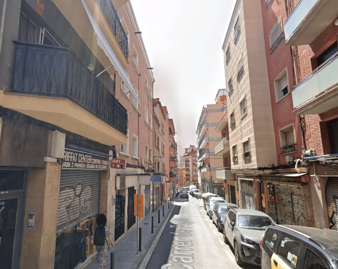 Shared-ownership commercial unit, 63 m²