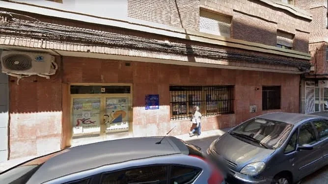 Local comercial ocupado de 160 m² céntrico
