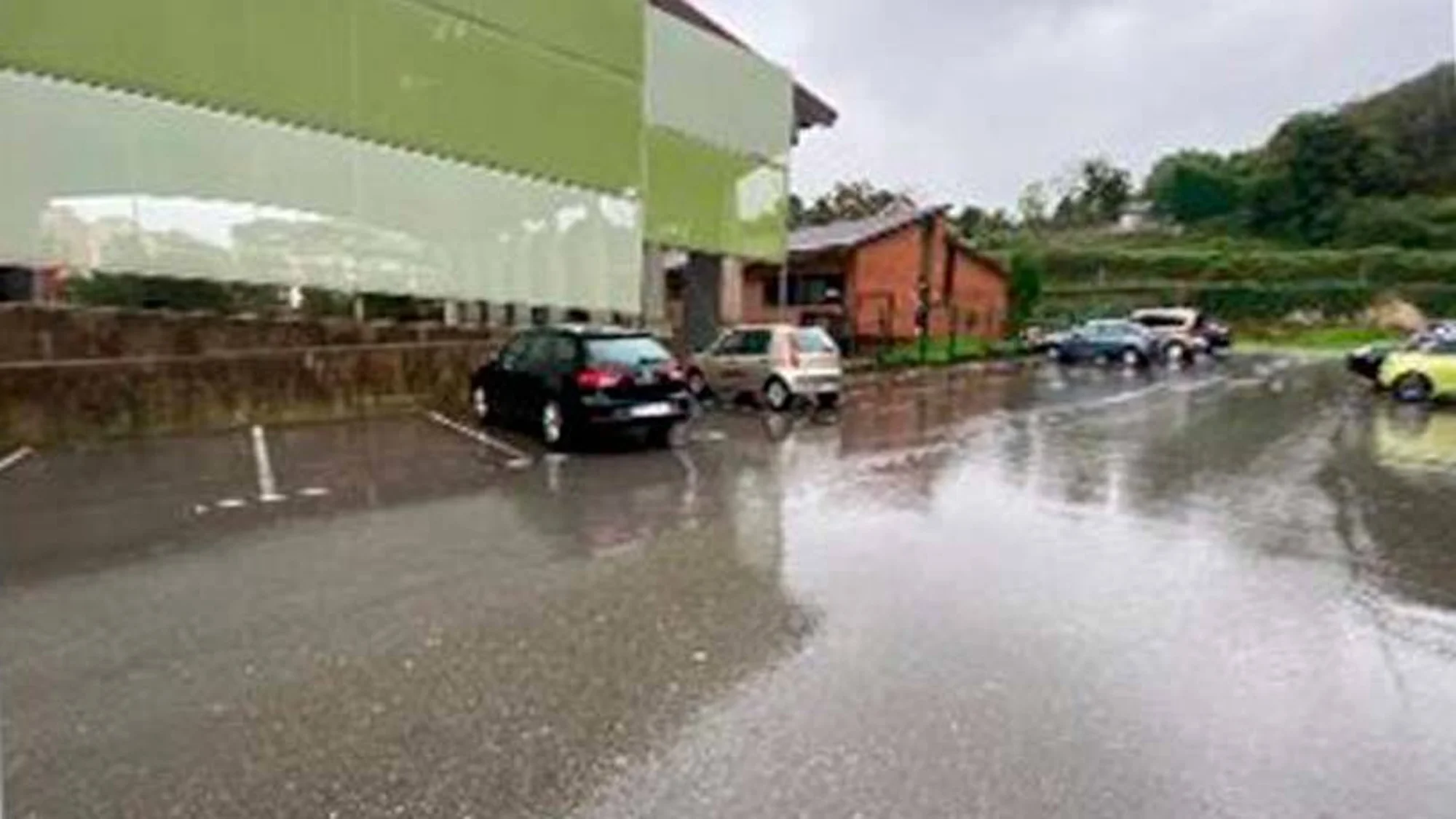 Developable Llanes plot, 5,899 m²