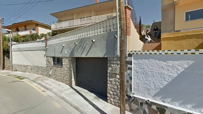 Chalet ocupado en subasta en Corbera, 4 habitaciones