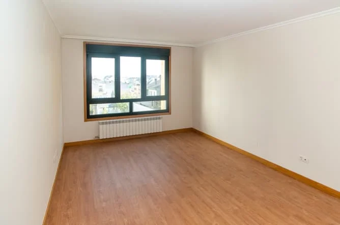 Piso nuevo en Sarria, 3 dormitorios