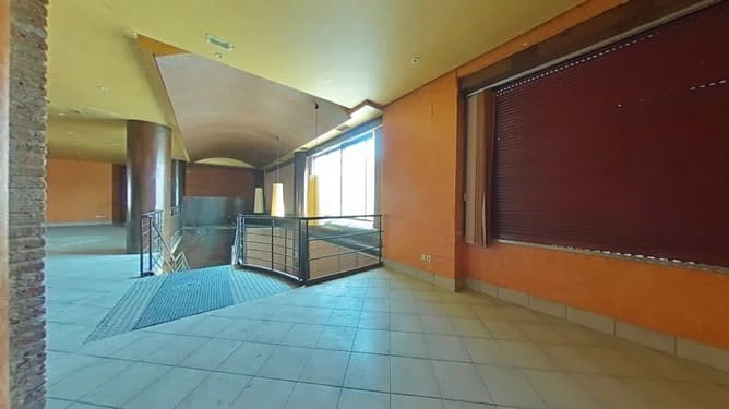 Local comercial en Toledo de 190 m²