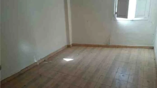 Casa grande de siete habitaciones en Agoncillo
