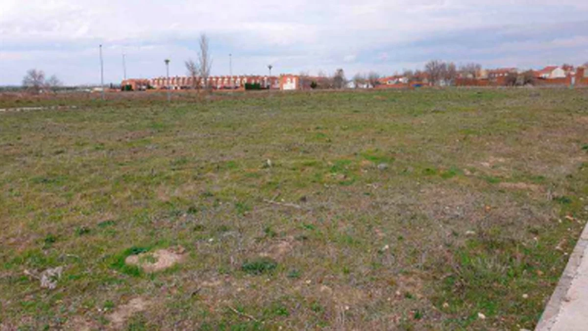 Parcela residencial urbanizable en Aldeamayor