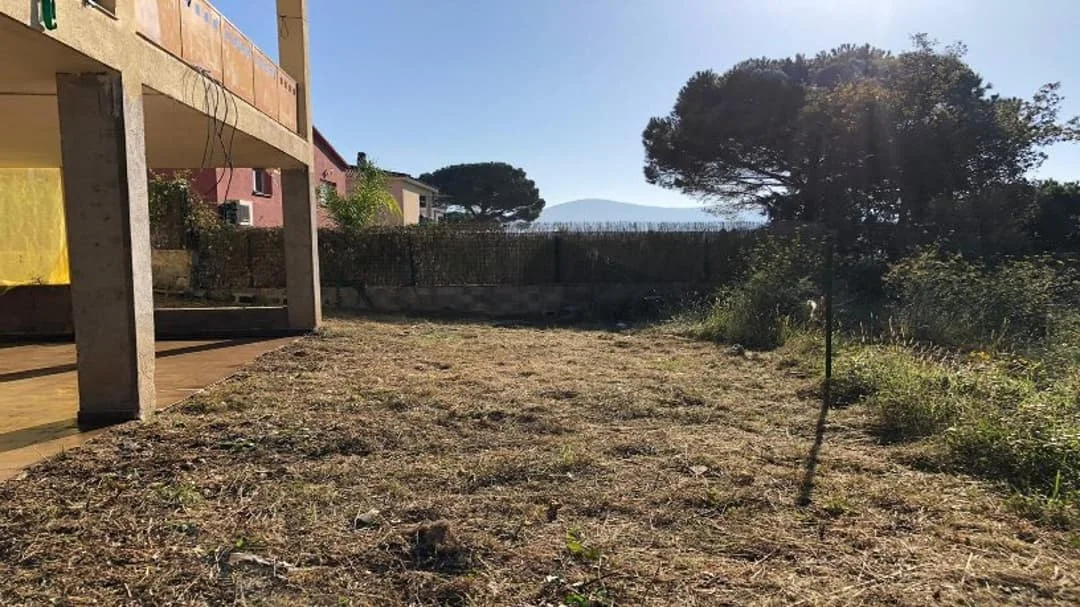 Tordera townhouse, 226 m², unfinished