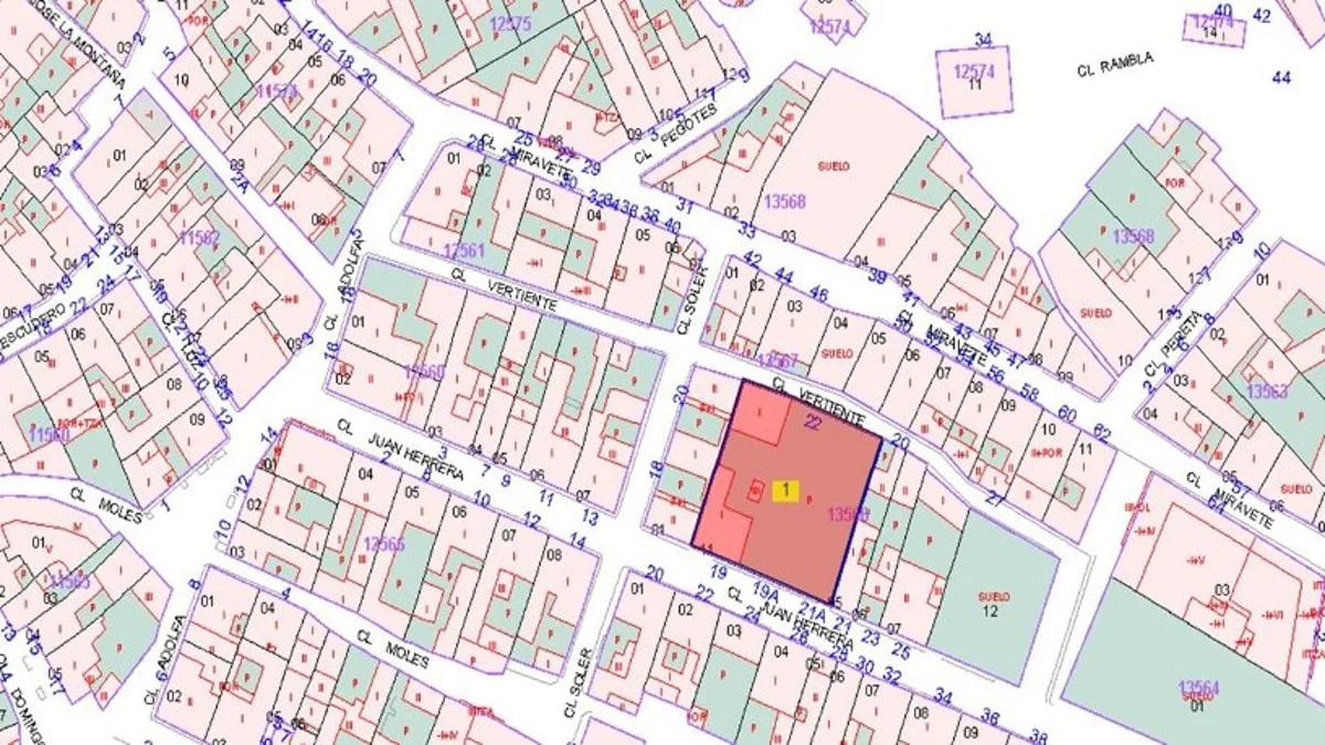 Urban residential plot with development upside