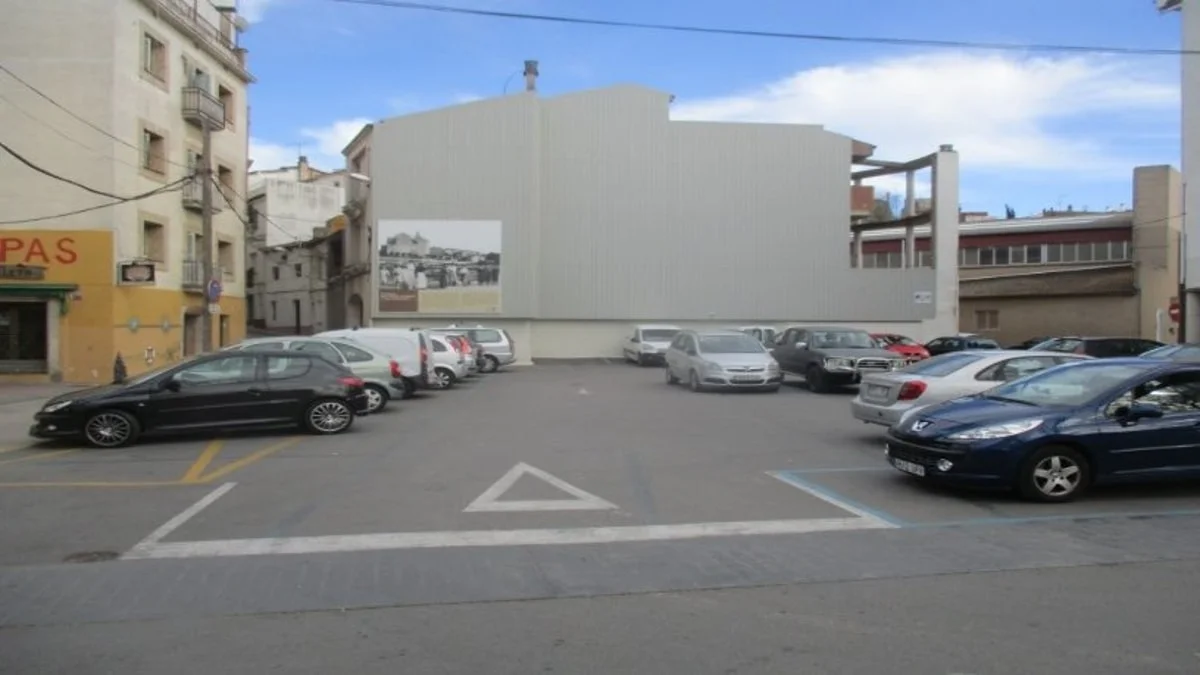 Urban plot in Tordera, 593 m²