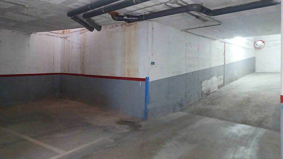 Plaza de garaje de 14 m² en Castellet