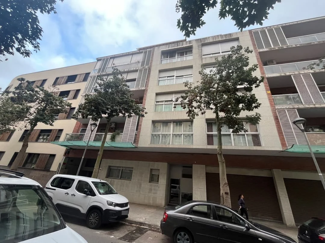 Basement garage in Viladecans, 42 m²