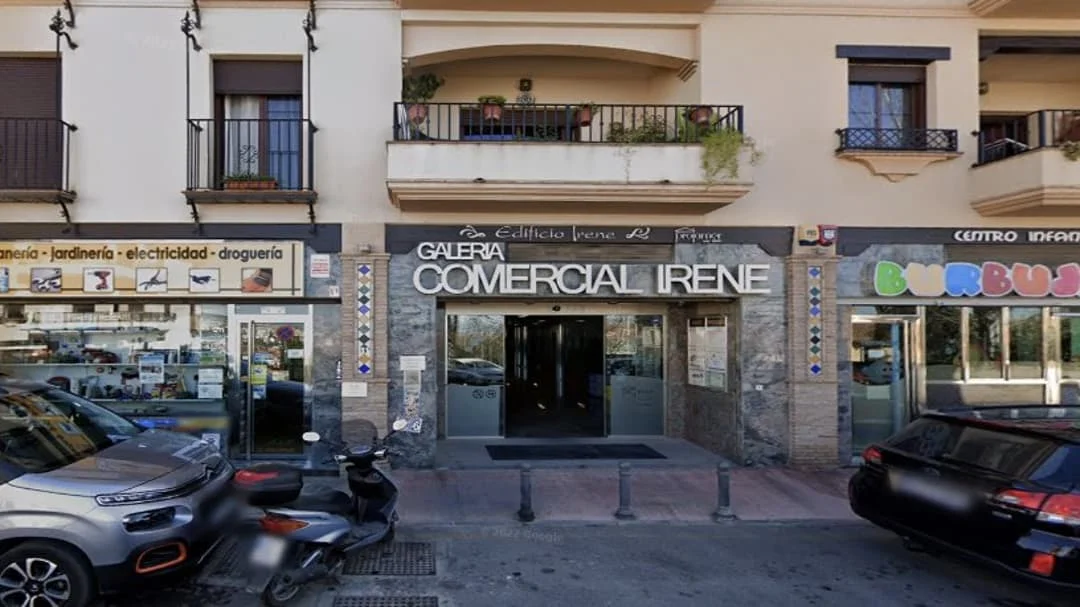 Local comercial en Monachil, 80 m²