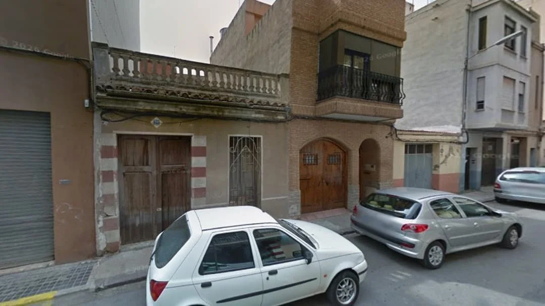 Central Murcia garage with 29 m²
