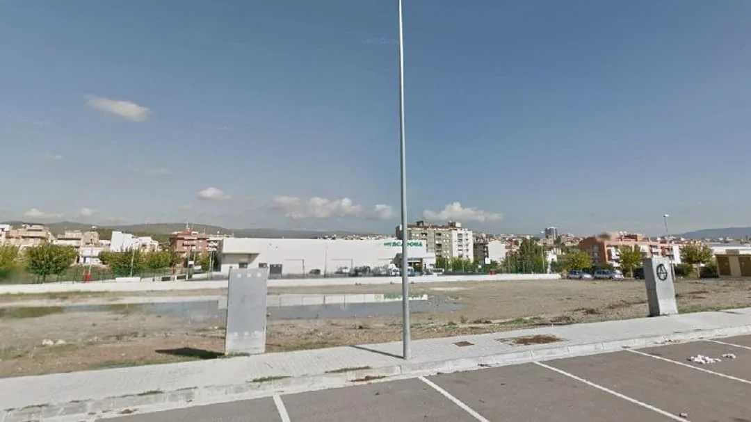 Urban residential land with development upside