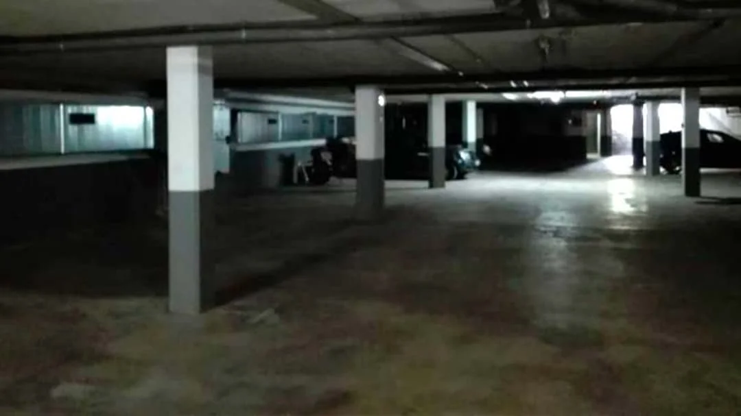 Plaza de garaje en sótano Cardedeu
