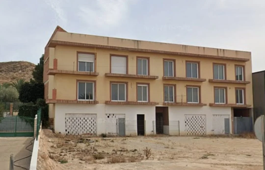 Edificio residencial en proyecto en Antas