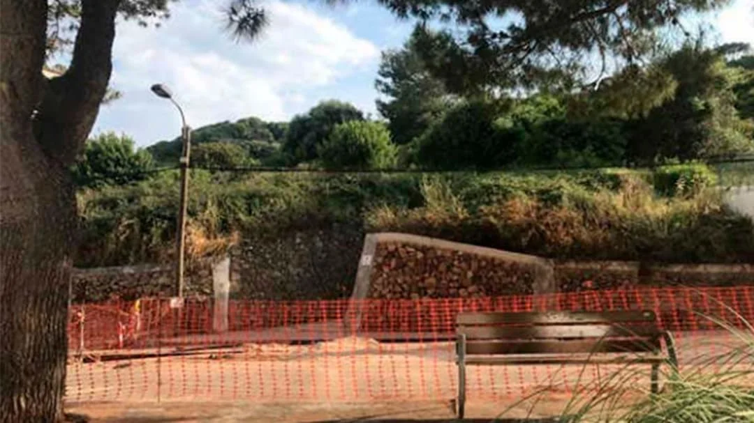 Developable Ferreries land with residential capacity