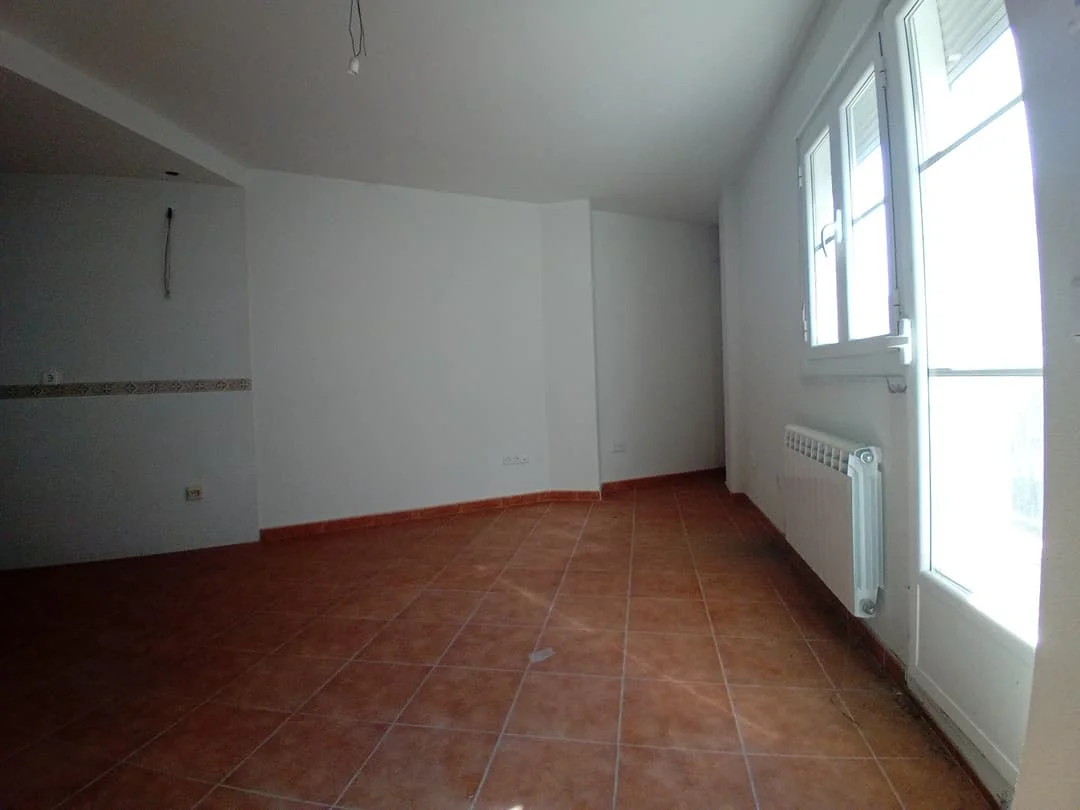 Piso de 74 m² y dos dormitorios en Vitigudino